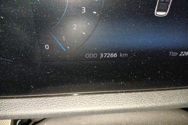 Used Ford Equator Sport 2023 EcoBoost 170 Elite Model Odometer Close Up