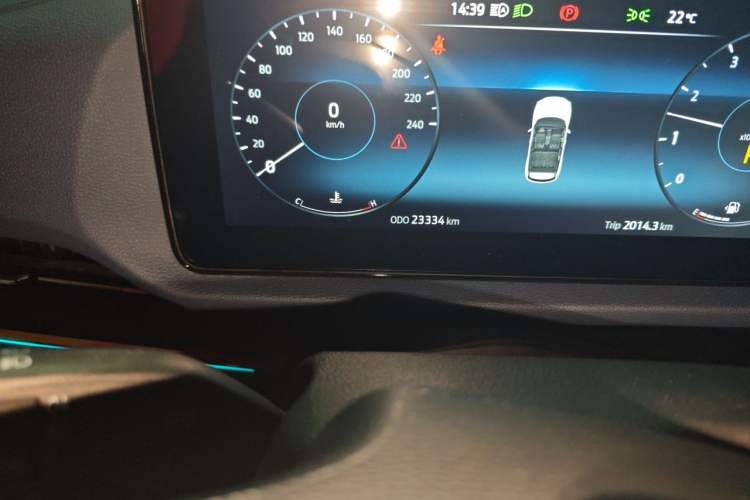 Used Ford Equator Sport 2023 EcoBoost 170 Premier Edition Odometer Close Up