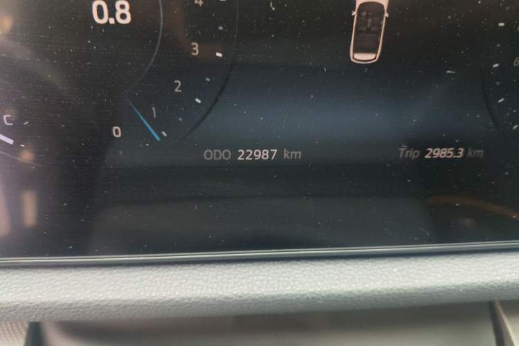 Used Ford Equator Sport 2023 EcoBoost 170 Platinum Edition Odometer Close Up