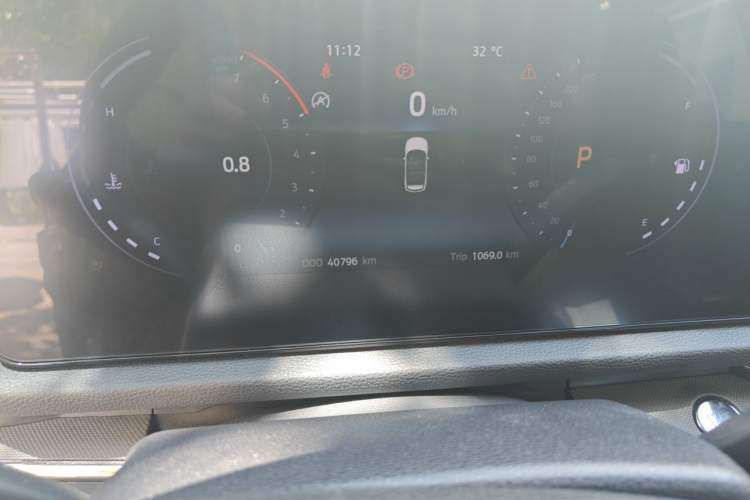 Used Ford Equator Sport 2023 EcoBoost 170 Elite Model Odometer Close Up
