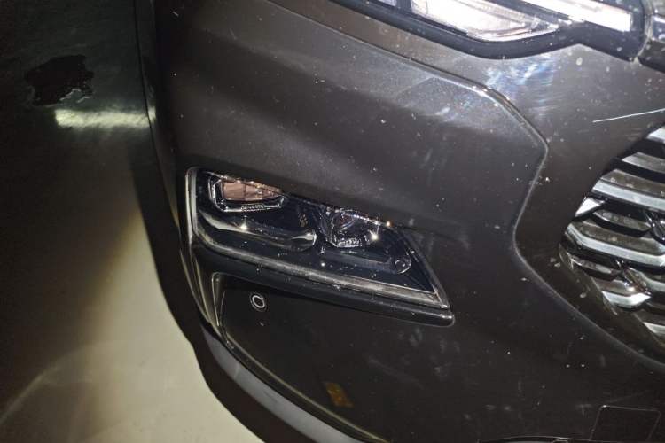 Used Ford Equator Sport 2023 EcoBoost 170 Premier Edition Right Front Headlight