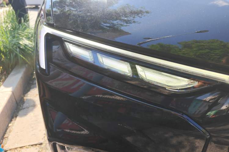 Used Ford Equator Sport 2023 EcoBoost 170 Prime Edition Right Front Headlight