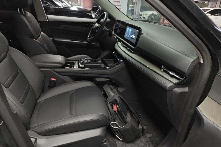 Used Ford Equator Sport 2023 EcoBoost 170 Elite Model Right Front Seat