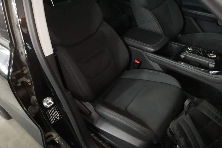 Used Ford Equator Sport 2023 EcoBoost 170 Prime Edition Right Front Seat