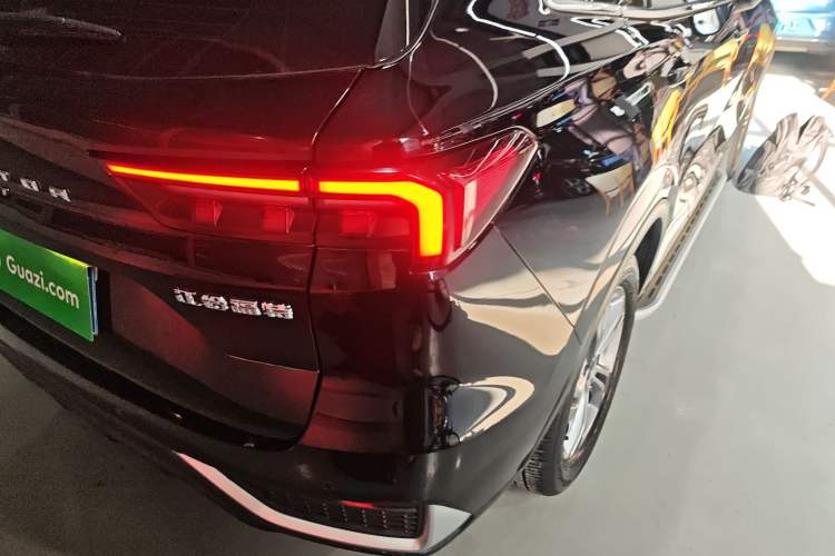 Used Ford Equator Sport 2023 EcoBoost 170 Elite Model Right Rear Taillight