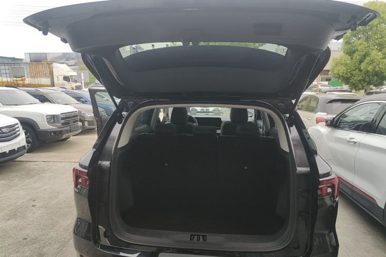 Used Ford Equator Sport 2023 EcoBoost 170 Platinum Edition Trunk