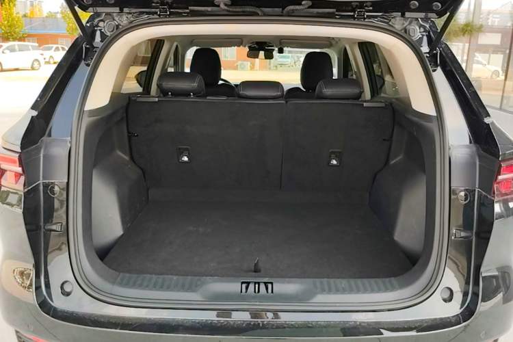 Used Ford Equator Sport 2023 EcoBoost 170 Prime Edition Trunk