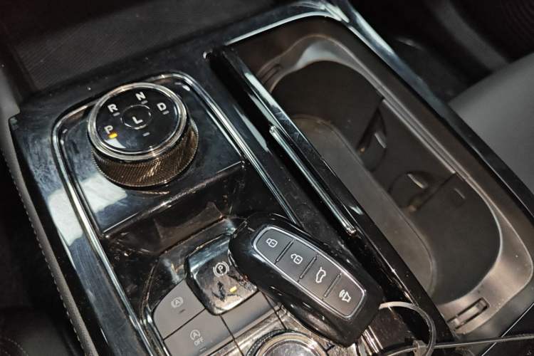 Used Ford Equator Sport 2023 EcoBoost 170 Elite Model Vehicle Key