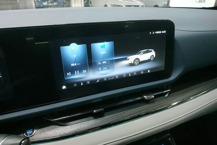 Used Ford Equator Sport 2023 EcoBoost 170 Premier PLUS Model Audio And AC Panel