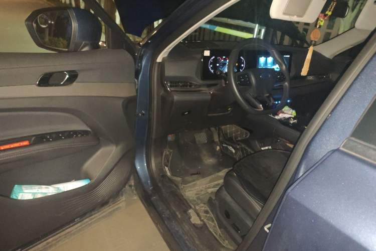 Used Ford Equator Sport 2023 EcoBoost 170 Platinum Edition Driver Seat