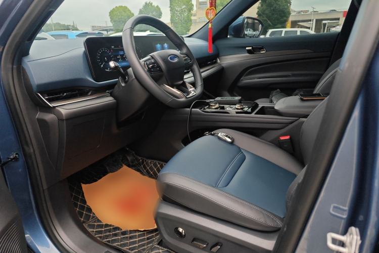 Used Ford Equator Sport 2023 EcoBoost 170 Premier Edition Driver Seat