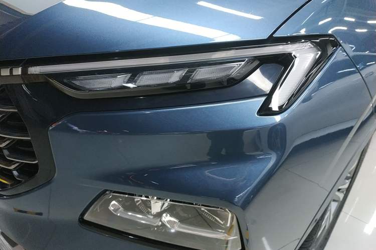 Used Ford Equator Sport 2023 EcoBoost 170 Premier PLUS Model Left Front Headlight