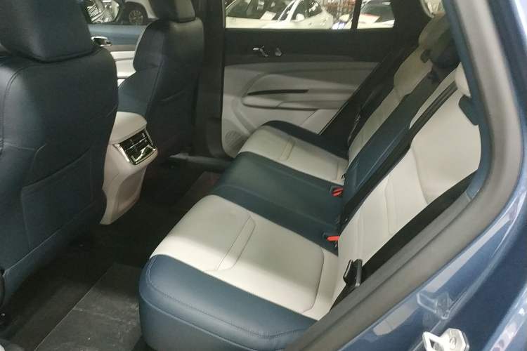 Used Ford Equator Sport 2023 EcoBoost 170 Premier PLUS Model Left Rear Seat