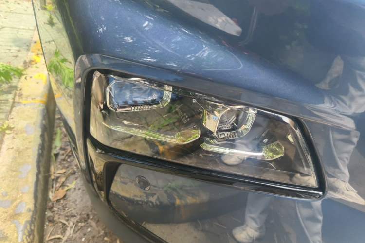 Used Ford Equator Sport 2023 EcoBoost 170 Premier PLUS Model Right Front Headlight