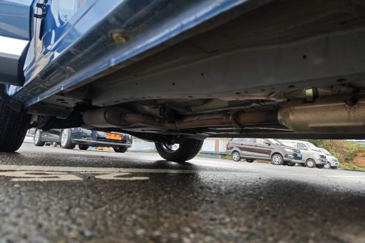 Used Ford Equator Sport 2023 EcoBoost 170 Premier Edition Right Side Sill