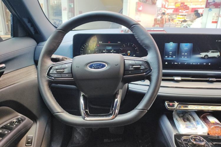 Used Ford Equator Sport 2023 EcoBoost 170 Elite Model Steering Wheel