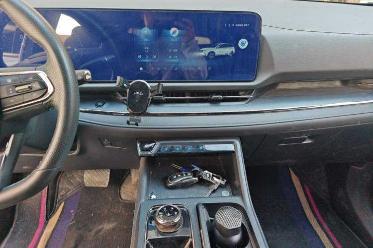 Used Ford Equator Sport 2023 EcoBoost 170 Galaxy Edition Audio And AC Panel