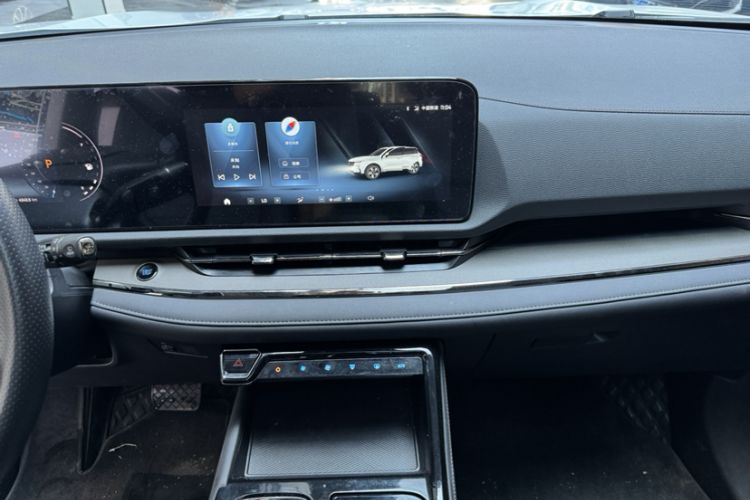 Used Ford Equator Sport 2023 EcoBoost 170 Elite Model Audio And AC Panel