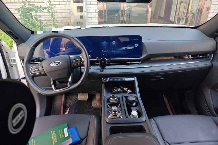 Used Ford Equator Sport 2023 EcoBoost 170 Galaxy Edition Center Console