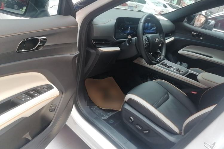 Used Ford Equator Sport 2023 Edge EcoBoost 170 Light & Shadow Driver Seat