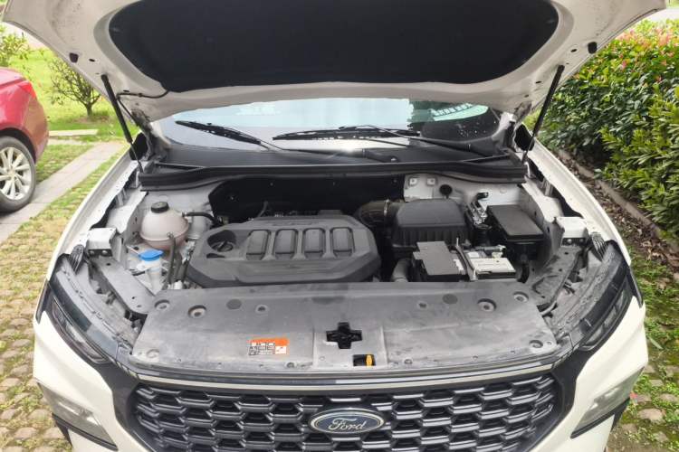Used Ford Equator Sport 2023 EcoBoost 170 Prime Edition Engine Bay