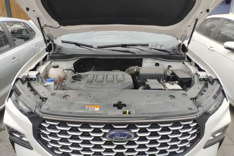 Used Ford Equator Sport 2023 EcoBoost 170 Galaxy Edition Engine Bay