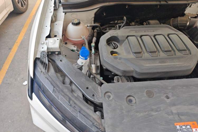 Used Ford Equator Sport 2023 EcoBoost 170 Galaxy Edition Engine Bay Right