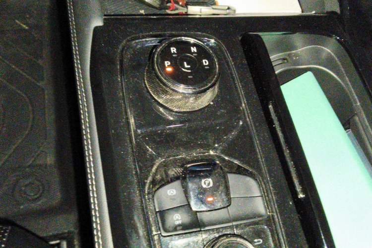 Used Ford Equator Sport 2023 EcoBoost 170 Prime Edition Gear Lever