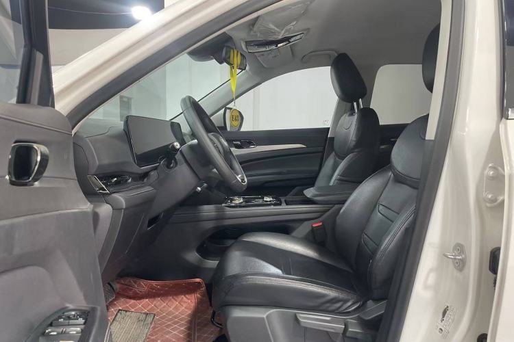 Used Ford Equator Sport 2023 EcoBoost 170 Prime Edition Interior 2
