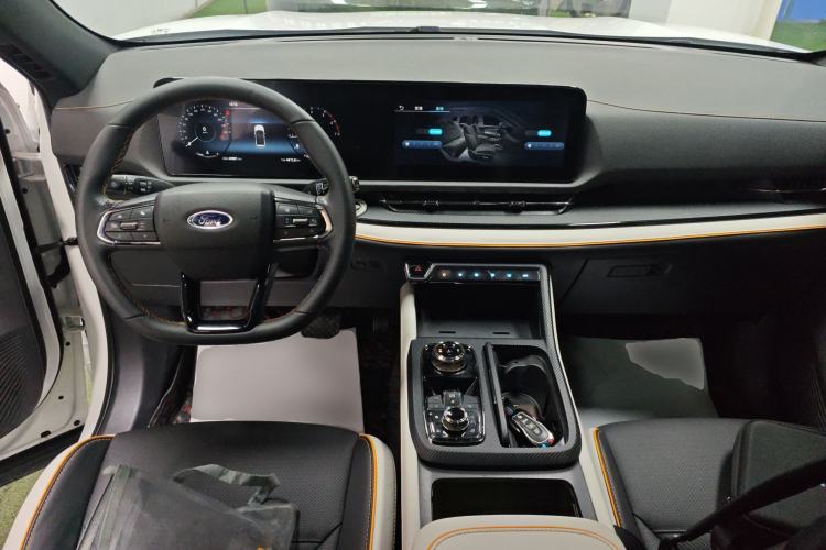 Used Ford Equator Sport 2023 Edge EcoBoost 170 Light & Shadow Interior 2