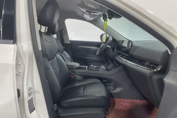 Used Ford Equator Sport 2023 EcoBoost 170 Prime Edition Interior 4