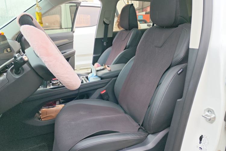 Used Ford Equator Sport 2023 EcoBoost 170 Platinum Edition Left Front Seat