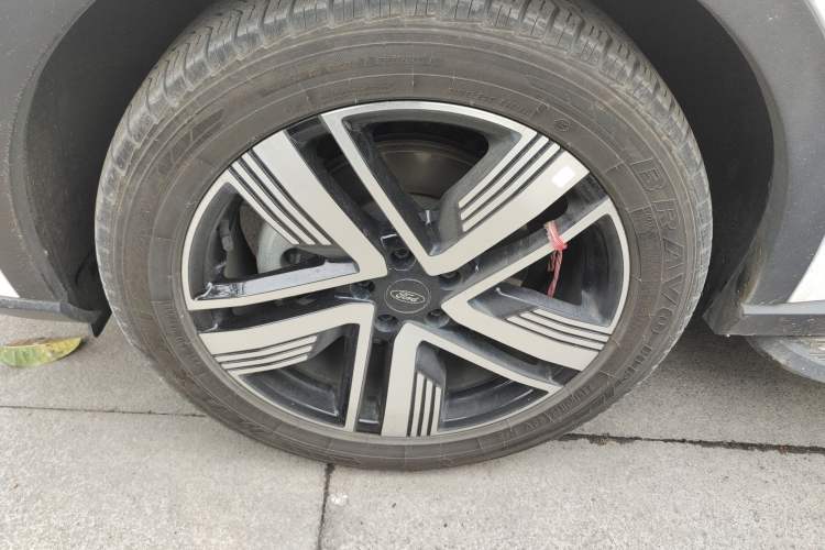 Used Ford Equator Sport 2023 EcoBoost 170 Galaxy Edition Left Front Wheel Hub