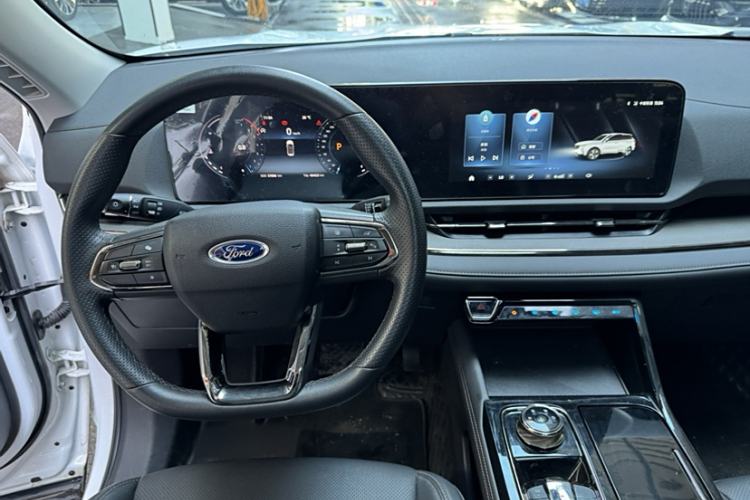 Used Ford Equator Sport 2023 EcoBoost 170 Elite Model Steering Wheel