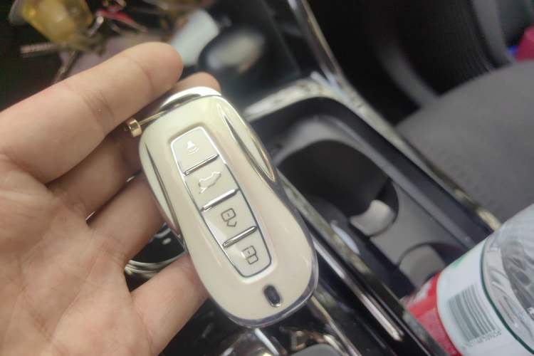 Used Ford Equator Sport 2023 EcoBoost 170 Platinum Edition Vehicle Key
