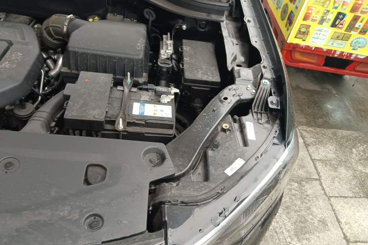 Used Ford Equator Sport 2025 EcoBoost 170 Platinum Edition Engine Bay Left
