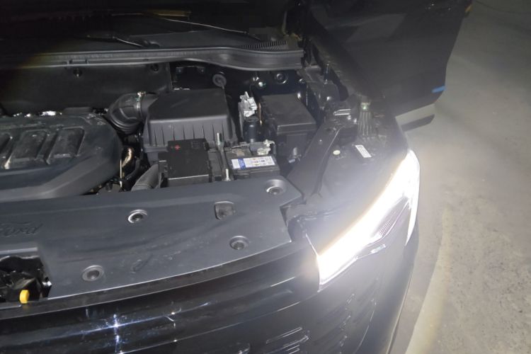 Used Ford Equator Sport 2025 EcoBoost 170 Platinum Edition Engine Bay Left