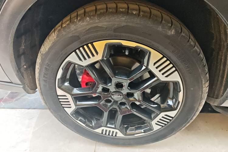 Used Ford Equator Sport 2025 EcoBoost 170 Platinum Edition Exterior 5