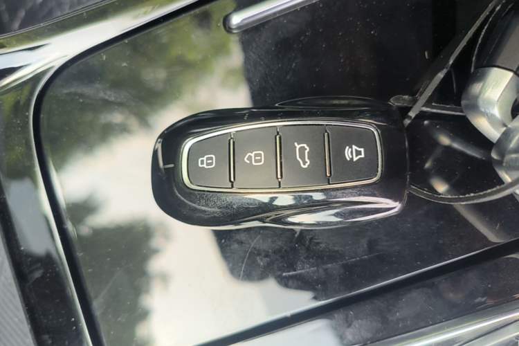 Used Ford Equator Sport 2025 EcoBoost 170 Platinum Edition Interior 1