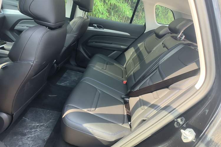 Used Ford Equator Sport 2025 EcoBoost 170 Platinum Edition Left Rear Seat