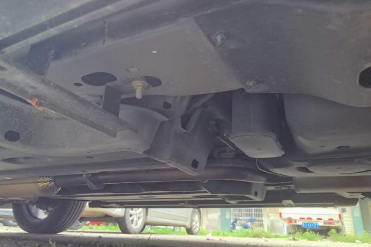 Used Ford Equator Sport 2025 EcoBoost 170 Platinum Edition Left Side Sill