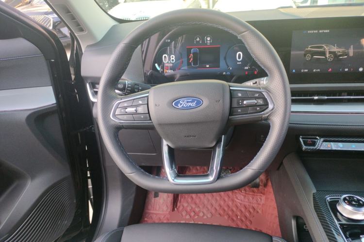 Used Ford Equator Sport 2025 EcoBoost 170 Platinum Edition Steering Wheel
