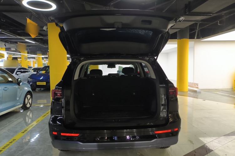 Used Ford Equator Sport 2025 EcoBoost 170 Prime Edition Trunk