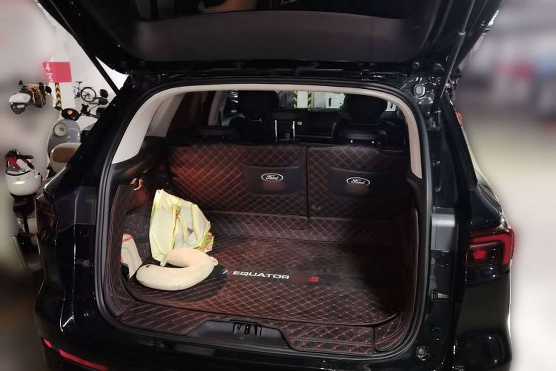 Used Ford Equator Sport 2025 EcoBoost 170 Platinum Edition Trunk