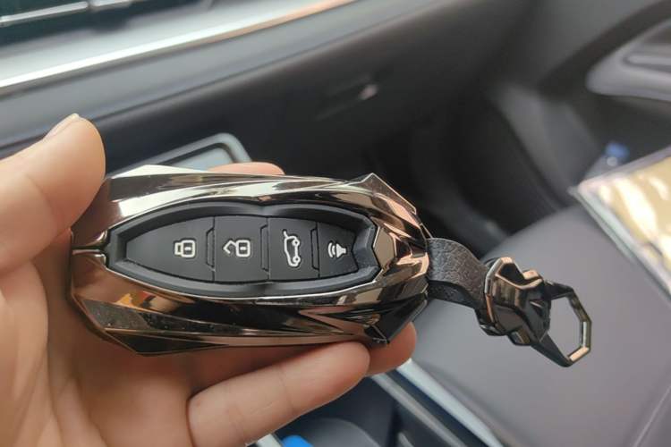 Used Ford Equator Sport 2025 EcoBoost 170 Platinum Edition Vehicle Key