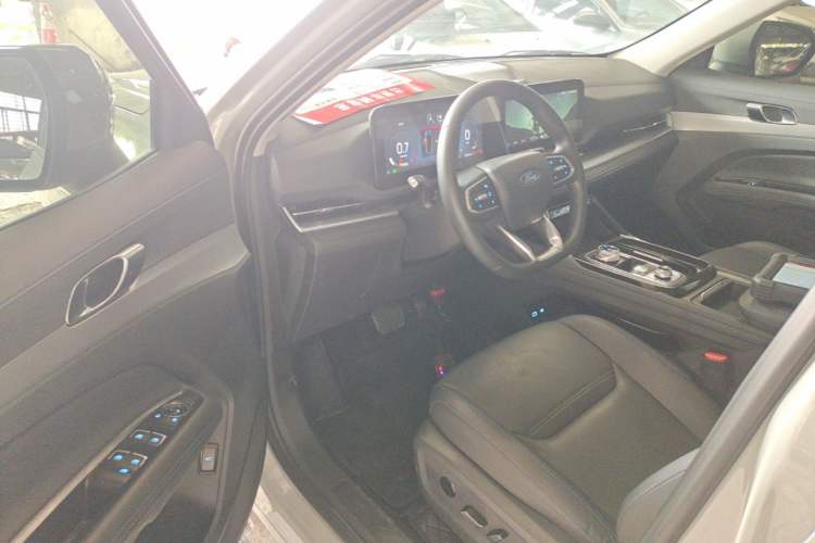 Used Ford Equator Sport 2025 EcoBoost 170 Prime Edition Driver Seat