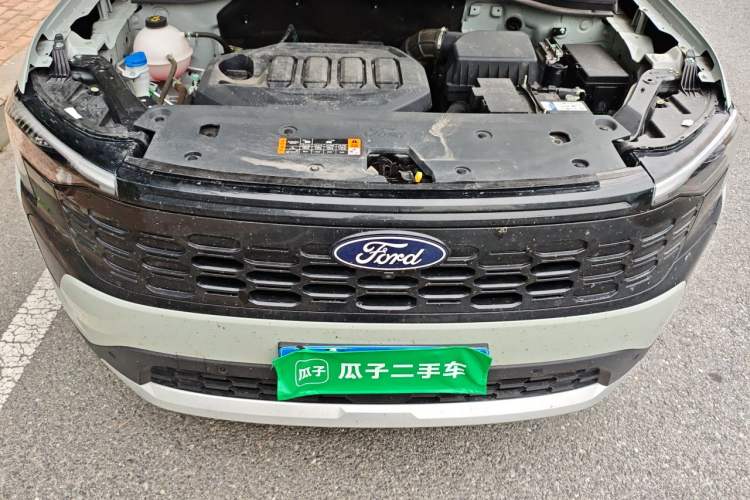 Used Ford Equator Sport 2025 EcoBoost 170 Prestige Model Engine Bay
