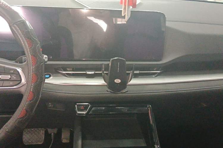 Used Ford Equator Sport 2025 EcoBoost 170 Prime Edition Audio And AC Panel