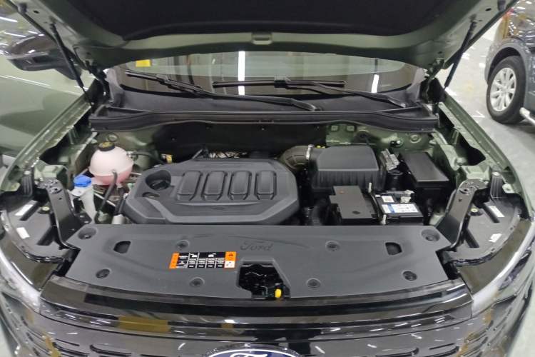 Used Ford Equator Sport 2025 EcoBoost 170 Prestige PLUS Engine Bay