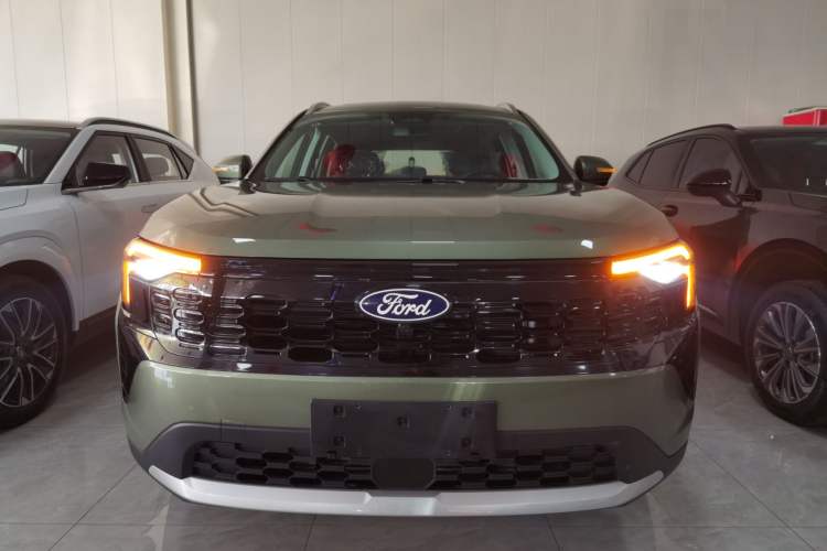 Used Ford Equator Sport 2025 EcoBoost 170 Platinum Edition Front